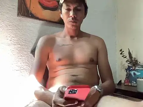 Snapshot of paulkrotz chatting on October 12, 7:46 pm paulkrotz online show from October 12, 7:46 pm