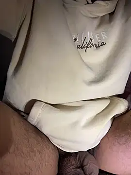 Snapshot of paulkrotz chatting on December 3, 6:32 am paulkrotz online show from December 3, 6:32 am