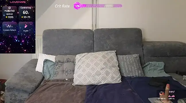 Snapshot of lisalustjouw chatting on December 8, 9:24 am lisalustjouw online show from December 8, 9:24 am