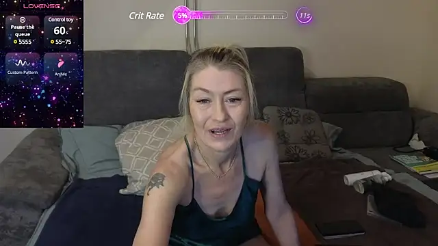 Snapshot of lisalustjouw chatting on January 19, 11:34 am lisalustjouw online show from January 19, 11:34 am