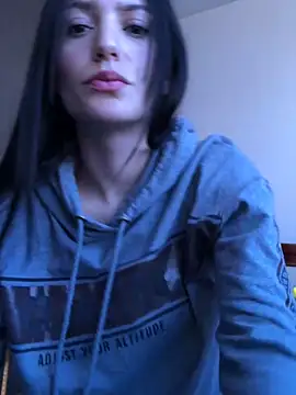 Snapshot of britny_clouds chatting on February 28, 8:39 pm britny clouds online show from February 28, 8:39 pm