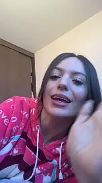 Snapshot of britny_clouds chatting on March 14, 3:47 pm britny clouds online show from March 14, 3:47 pm