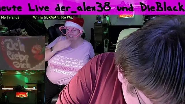 Snapshot of der_alex38 chatting on December 21, 8:54 pm der alex38 online show from December 21, 8:54 pm
