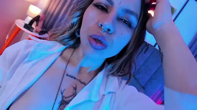 Snapshot of delilah_fix chatting on February 13, 10:06 pm delilah fix online show from February 13, 10:06 pm