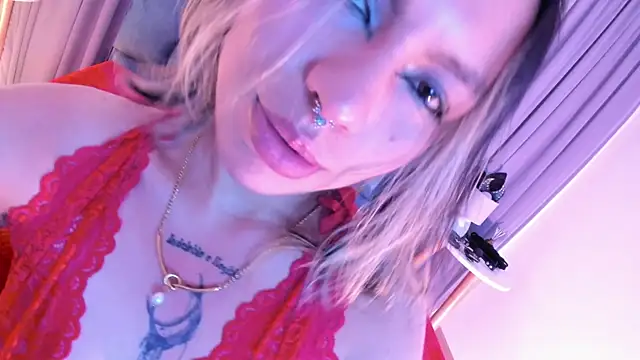 Snapshot of delilah_fix chatting on March 2, 9:54 pm delilah fix online show from March 2, 9:54 pm