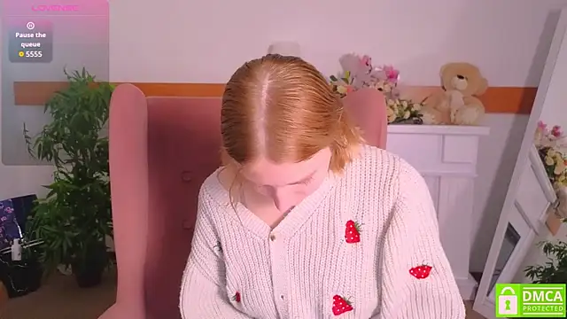 Snapshot of MirraBellanta chatting on November 21, 10:19 pm MirraBellanta online show from November 21, 10:19 pm