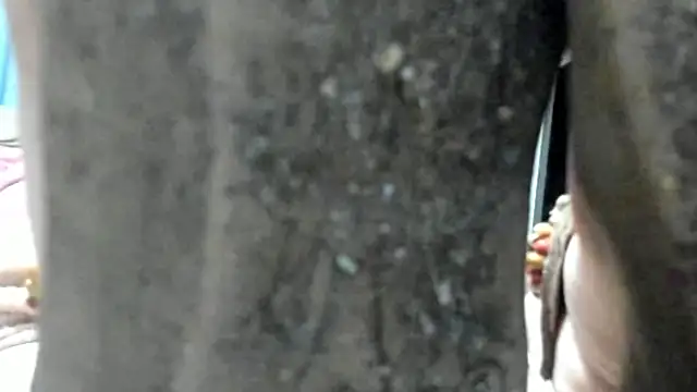 Snapshot of Ladysofiaxxx chatting on December 18, 6:21 am Ladysofiaxxx online show from December 18, 6:21 am