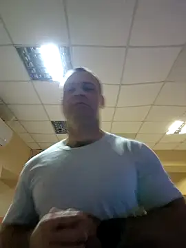 Snapshot of Crek666 chatting on January 10, 5:15 am Crek666 online show from January 10, 5:15 am