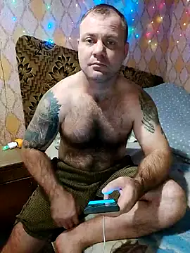 Snapshot of Crek666 chatting on January 12, 7:11 am Crek666 online show from January 12, 7:11 am