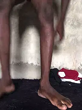 HutchMansell online show from March 10, 12:26 pm