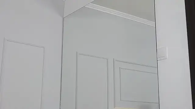 LeilaLow online show from January 9, 12:09 pm