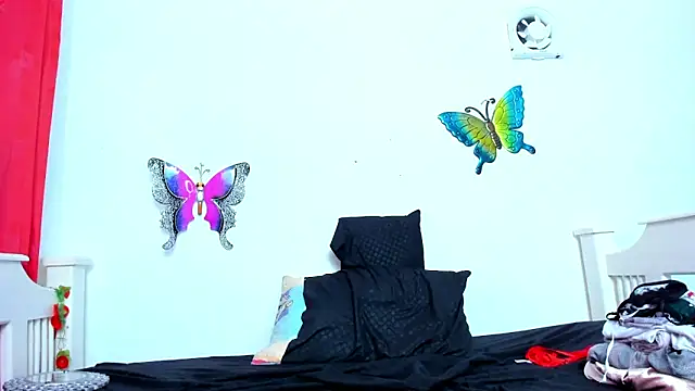 Snapshot of Tasty_Alan chatting on February 11, 2:35 am Tasty Alan online show from February 11, 2:35 am