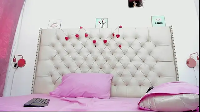 Snapshot of Tasty_Alan chatting on November 3, 8:21 pm Tasty Alan online show from November 3, 8:21 pm