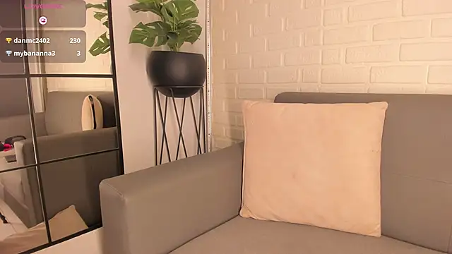 karina gomez 18 online show from March 1, 4:58 am