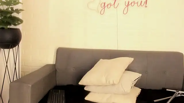 karina gomez 18 online show from December 22, 11:29 am