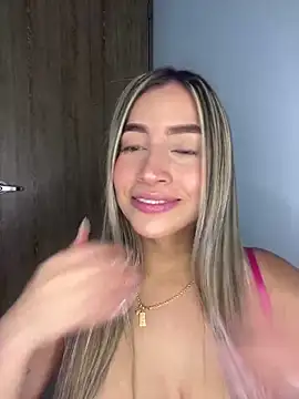 Issabela G1 online show from December 12, 1:43 am