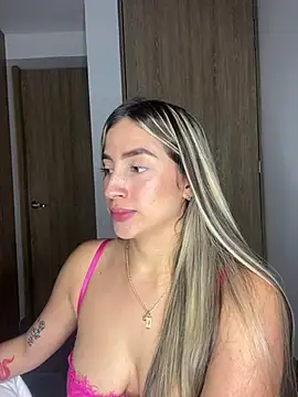 Issabela G1 online show from December 31, 5:11 am