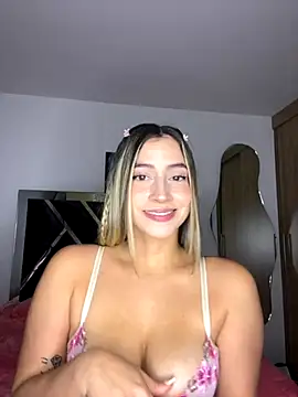 Issabela G1 online show from September 18, 11:07 pm