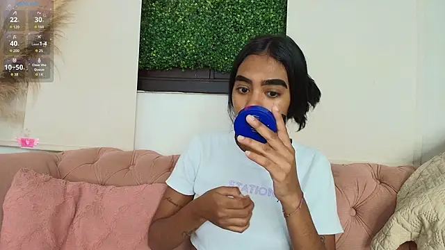 julieta aguilar1 online show from October 25, 7:08 pm