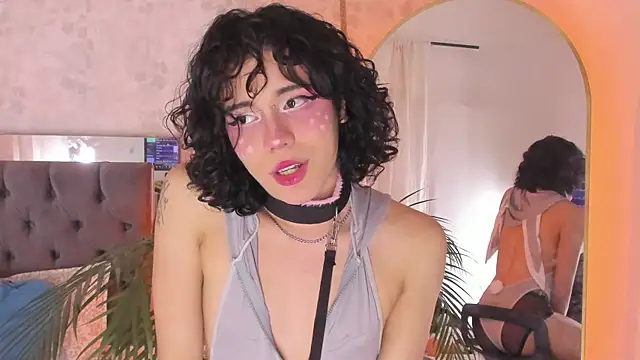 Snapshot of pixy_20 chatting on November 28, 7:49 pm pixy 20 online show from November 28, 7:49 pm