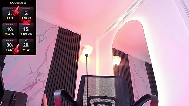 amber  blair online show from December 24, 3:49 am