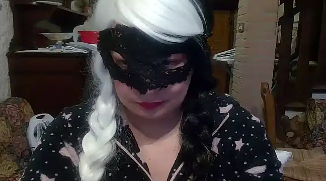 Ninalapiccolina online show from December 3, 2:49 pm