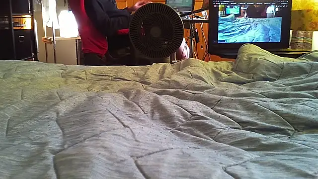 Snapshot of qoooqing67 chatting on November 9, 11:58 pm qoooqing67 online show from November 9, 11:58 pm