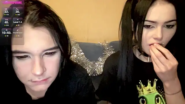 Snapshot of SIBBLlnGraypac chatting on January 3, 3:55 pm SIBBLlnGraypac online show from January 3, 3:55 pm