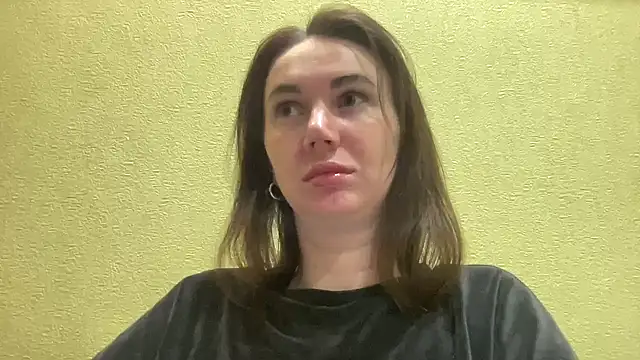 Snapshot of EvilDemon94 chatting on February 6, 8:23 pm EvilDemon94 online show from February 6, 8:23 pm