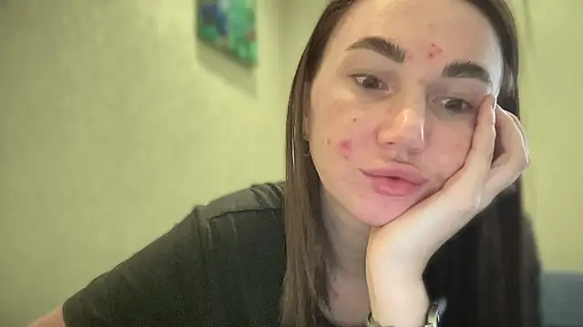 Snapshot of EvilDemon94 chatting on February 20, 2:13 pm EvilDemon94 online show from February 20, 2:13 pm