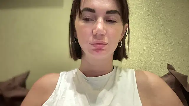 Snapshot of EvilDemon94 chatting on October 11, 1:42 pm EvilDemon94 online show from October 11, 1:42 pm