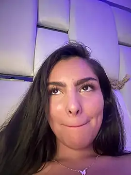 Maddy Rouse  online show from January 11, 5:10 am