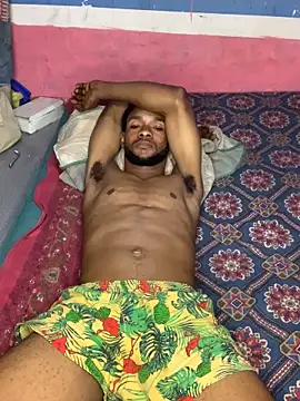 Snapshot of vergaswerrtt chatting on September 9, 12:43 am vergaswerrtt online show from September 9, 12:43 am