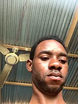 Snapshot of vergaswerrtt chatting on October 26, 12:33 pm vergaswerrtt online show from October 26, 12:33 pm