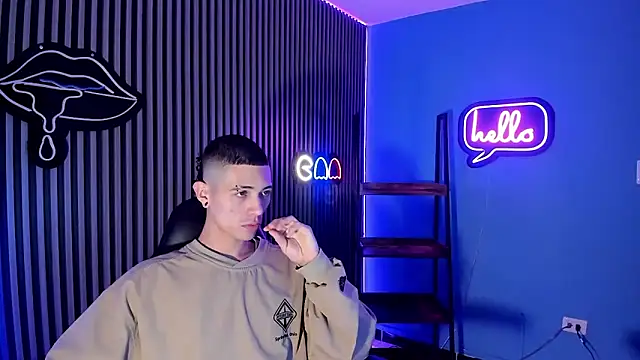 Snapshot of Jefer_rick_ chatting on February 19, 3:06 am Jefer rick online show from February 19, 3:06 am