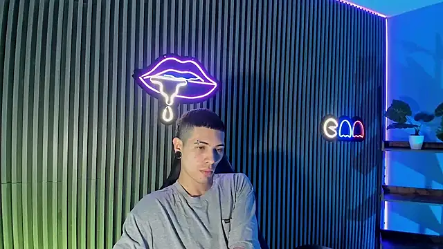 Snapshot of Jefer_rick_ chatting on October 16, 1:01 pm Jefer rick online show from October 16, 1:01 pm