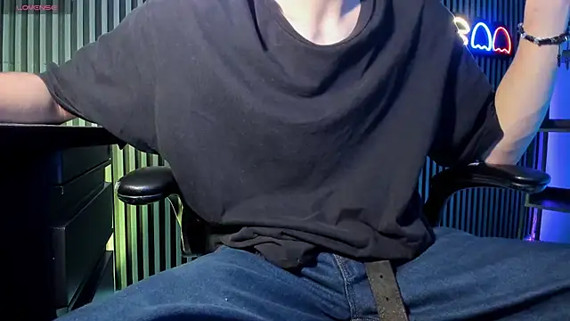 Snapshot of Jefer_rick_ chatting on October 29, 12:51 pm Jefer rick online show from October 29, 12:51 pm