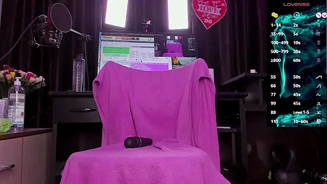 Raissa sky26 online show from December 27, 5:42 am