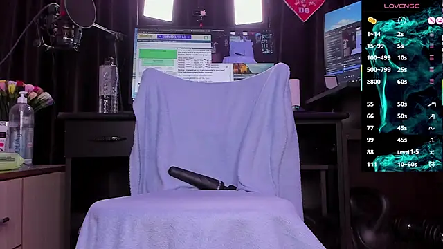 Raissa sky26 online show from March 4, 3:33 am