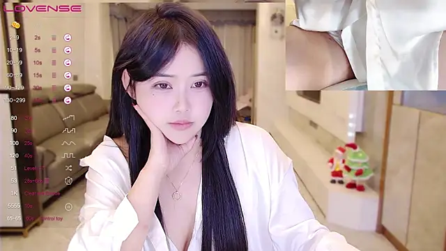 Snapshot of Fountain- chatting on December 30, 7:42 pm Fountain- online show from December 30, 7:42 pm