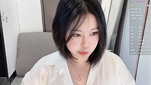 Snapshot of Fountain- chatting on March 3, 8:21 pm Fountain- online show from March 3, 8:21 pm