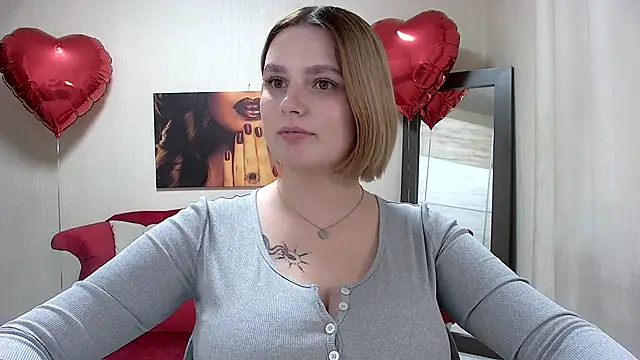 Snapshot of DianeMills chatting on February 22, 8:40 am DianeMills online show from February 22, 8:40 am