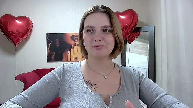 Snapshot of DianeMills chatting on February 22, 2:52 pm DianeMills online show from February 22, 2:52 pm