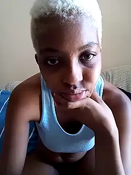 sexypetitexdoll23 online show from March 9, 4:22 pm