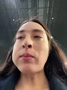 Holly Play online show from March 20, 1:15 pm