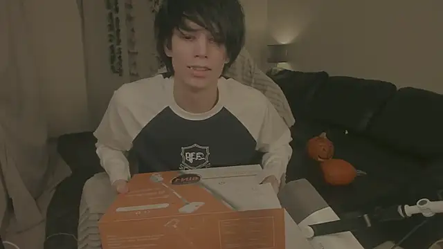 Wampeyes online show from November 3, 4:08 pm