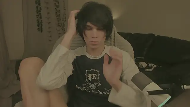 Wampeyes online show from December 1, 2:44 pm