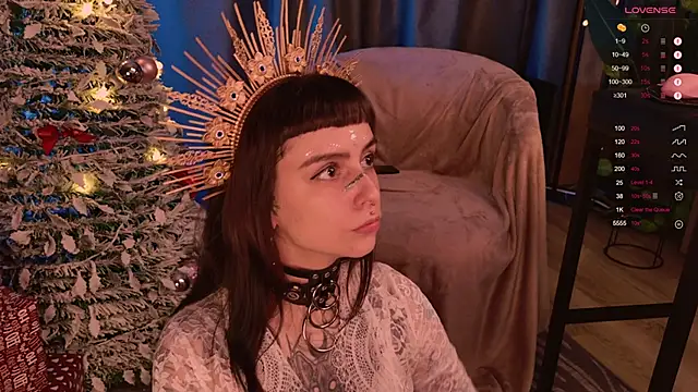 MichaellaMoon online show from December 21, 1:15 am