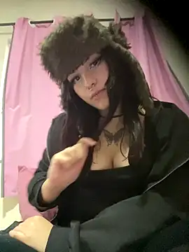 belletotosa online show from October 10, 8:30 pm