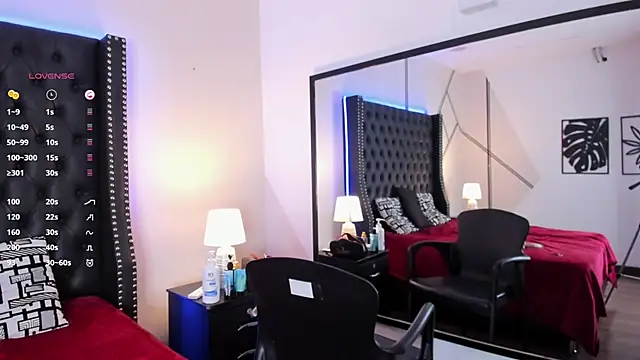 Iris Thompson  online show from March 15, 8:10 pm